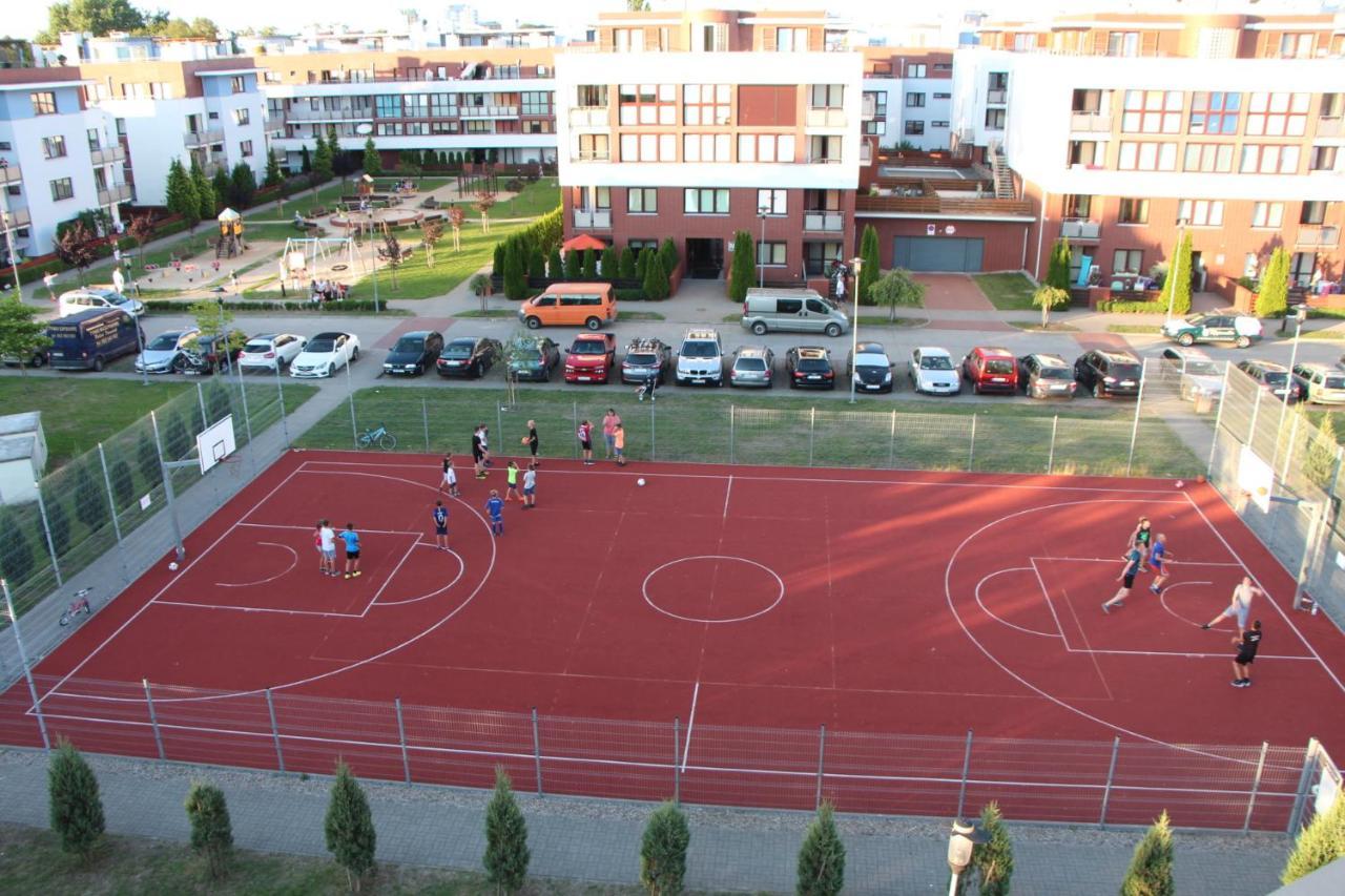 Apartament Jantar Z Ogrodem Kołobrzeg Eksteriør bilde