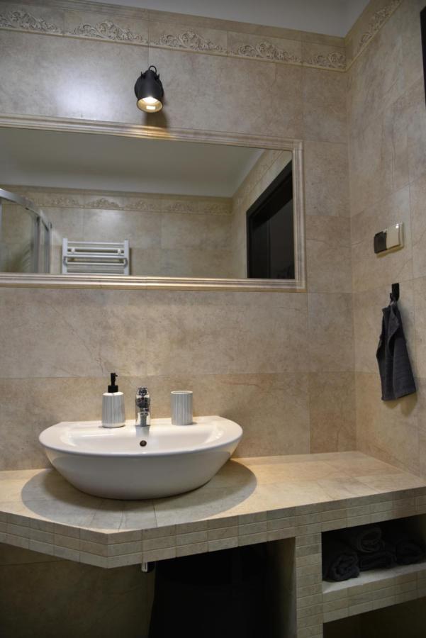 Apartament Jantar Z Ogrodem Kołobrzeg Eksteriør bilde